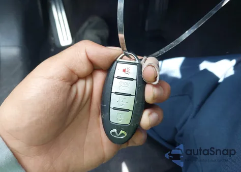 2015 Infiniti Q50 Premium/Sport z USA, uszkodzony, nr VIN JN1BV7AP2FM337093